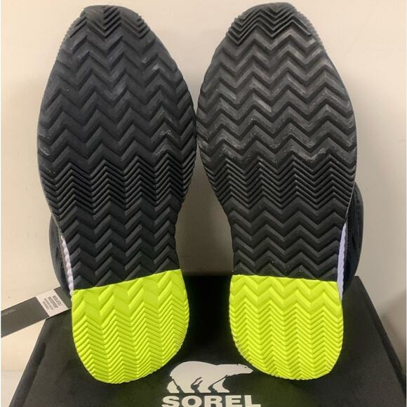 SOREL WOMEN'S SIZE 9 OUT N ABOUT III PUFFY ZIP BOOT, Black / White - Picture 7 of 10